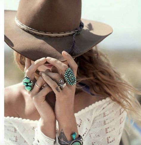 Western Jewelry Photoshoot, Western Photoshoot Ideas, Western Photoshoot, Business Photos, Fedora