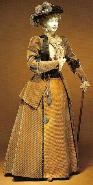 Modern Victorian Clothes, 1890s Dress, Belle Epoque Fashion, 1890s Fashion, 1800s Fashion, 20th Century Fashion, 19th Century Fashion, Victorian Clothing, Antique Clothing