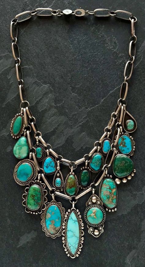 Antique Turquoise Jewelry, Vintage Turquoise Jewelry, Cowboy Decor, Turquoise Necklaces, Cowgirl Couture, Squash Blossoms, Armenian Recipes, Turquoise Jewellery, Silver Turquoise Jewelry