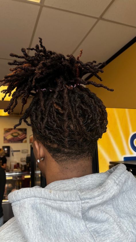 How To Make Your Locs Grow Fast, Dreds Locs Man, Short Loc Styles For Men With Fade, Temp Fade With Dreads, Medium Small Locs, Low Taper Dreads, Low Taper Locs, Drop Fade Dreads, Curly Locs Men