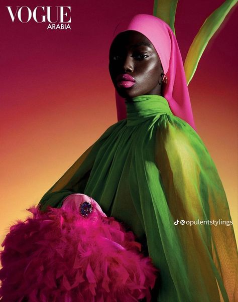 High Fashion Photoshoot, Vogue Arabia, Museum Fashion, Fashion Photography Inspiration, October 2022, Fashion Inspiration Design, Mood Board Fashion, Fashion Photography Editorial, Fashion Studio