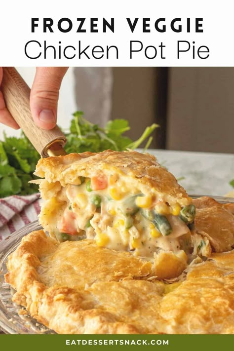 This is a creamy Chicken Pot Pie with frozen veggies, a quick chicken gravy with cream of chicken soup, and an easy flaky pie crust! It's a family size chicken pot pie that's ready in 45 minutes! Gluten Free Pot Pie Recipe, Gf Entrees, Veggie Pot Pie Recipe, Gluten Free Pot Pie, Vegetable Pot Pie, Veggie Pot Pie, Vegetarian Pot Pie, Vegan Pot Pies, Vegetable Pot Pies