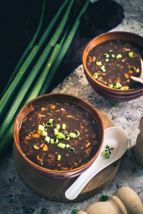 Hot N Sour Soup, Soup Photography, Hot And Sour Soup Recipe, Sour Soup Recipe, Crab Casserole, Hot Sour Soup, Architecture Restaurant, Hot And Sour Soup, Design Café