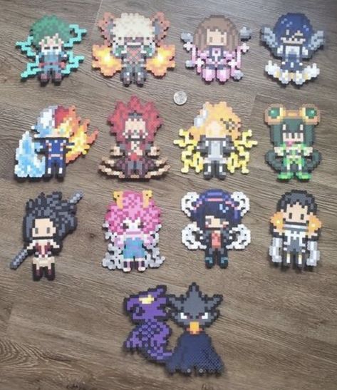 Bakugou Uraraka, Perler Beads Ideas, Modele Pixel Art, Hamma Beads Ideas, Pearl Beads Pattern, Easy Perler Beads Ideas, Art Perle, Perler Art, Perler Bead Templates