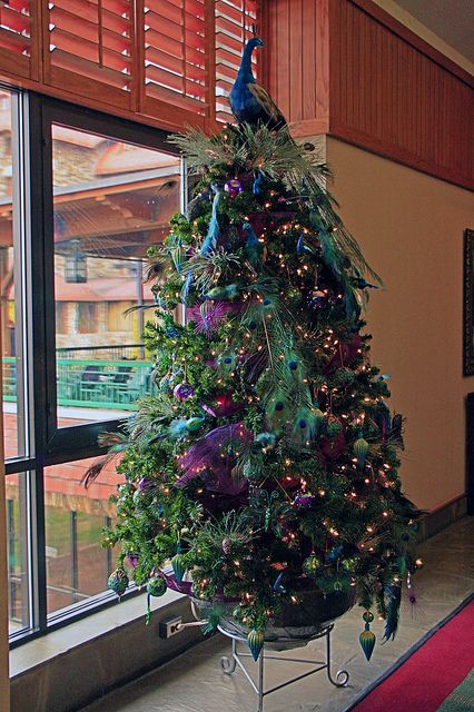 Peacock Christmas Decorations, Peacock Christmas Tree, Themed Christmas Tree, Grove Park Inn, Peacock Christmas, Turquoise Christmas, Peacock Theme, Peacock Decor, Purple Highlights