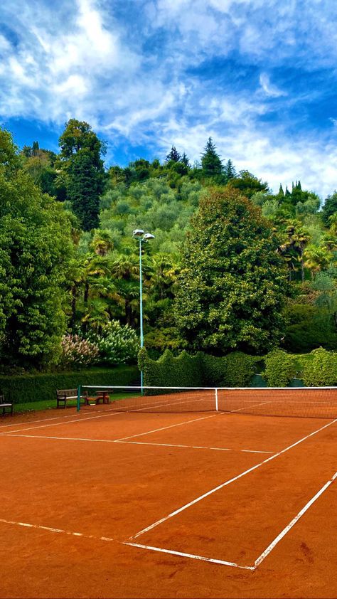 Beautiful tennis court in Italy Beautiful Tennis Courts, Tennis Vibe, Tennis Art, Blur Image, Tennis Life, Gentleman Aesthetic, Tennis Courts, Tennis Player, Dream Board