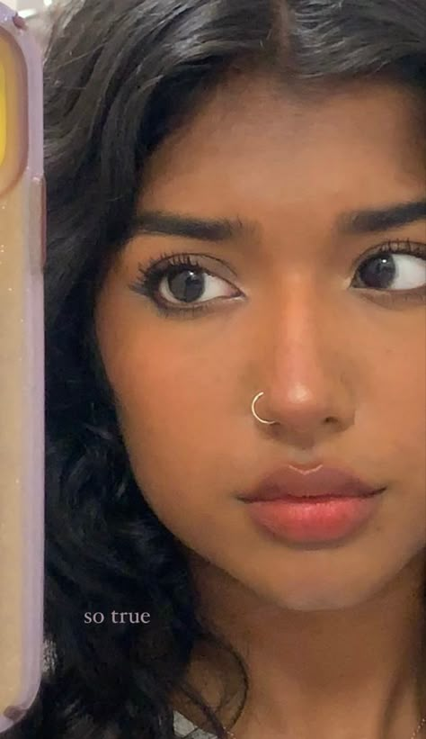 Contact Lense Aesthetic, Nose Piercing On Dark Skin, South Asian Nose Piercing, Nose Piercing Aesthetic Indian, Nose Piercing Brown Girl, Nose Piercing Ideas Studs, Ingenue Aesthetic Makeup, Desi Nose Piercing, Nose Piercing Inspo Stud