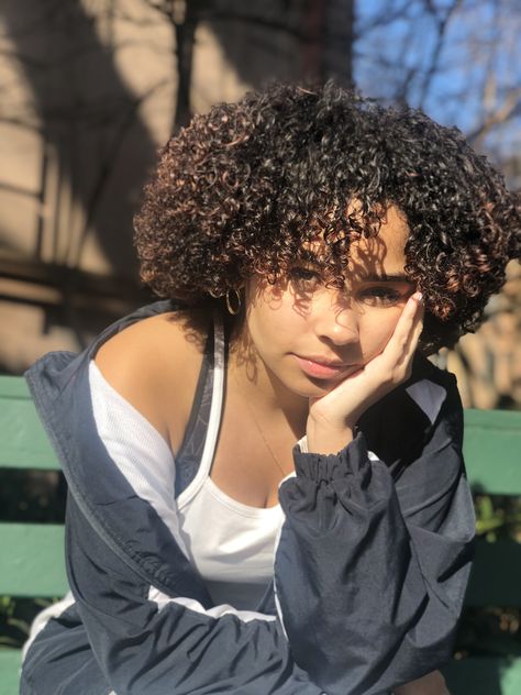 Curly hair Afro Latina 3C curl pattern #curlyhair #curlyhairstyles #curlygirl Afro Latina Hairstyles, Latina Hairstyles Braids, Hispanic Curly Hair, Afro Latina Aesthetic, Afro Latinas, Afro Latina Women, Face Claims Afro Latina, Latina Curly Hair, Afro Latina Face Claim