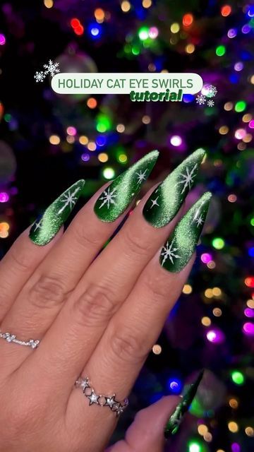 Jeanette Flores on Instagram: "Holiday cat eye swirls 🎄💫🤩❄️ SAVE this tutorial for holiday nail inspo🎥💅🏽 Using @dndgel (code: JEN25) •Purrsian Purrfection 9D cat eye •Double Head Cat Eye Magnet •White Chalk 056 •Nail Art Liner Brush No. 11 •Top Coat #tutorial #nailarttutorial #howto #easynailart #diynails #cateyenails #holidaynails #christmasnails #nailtrends #velvetnails #glitternails #holonails #colorchangingnails #viralnails #cateyegelpolish #nailinspiration #gelextensions #pressonnails #holographicnails #nailvideos #nailreels #uñas #magneticnails #magneticpolish #velvetnails #dnd #dndgelpolish #dndgel #festivenails" Holiday Nail Inspo, Eye Nail Art, Fancy Nails Designs, Christmas Gel Nails, Liner Brush, Holiday Nail, Nail Art Designs Videos, Cat Eye Nails, White Chalk