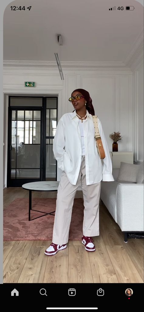 Big White Pants Outfit, Nike Office Outfit, Work Outfits With Nike Dunks, Women Oversized Outfit, Red Shirt White Pants Outfit, Black Trousers White Shirt Outfit, Big Trousers Outfit, Oversized White Collared Shirt, Baggy White Pants Outfit