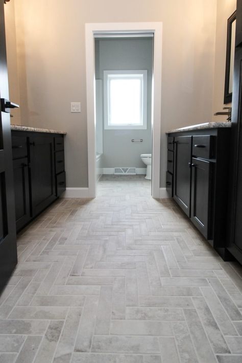 Farmhouse Herringbone Floor, Hering Bone Flooring Bathroom, Entrance Hall Tile Ideas, Chevron Stone Floor, Small Entrance Flooring Ideas, Herringbone Floors Bathroom, Herringbone Sheet Vinyl Flooring, Herringbone Stone Flooring, 6x24 Herringbone Tile Floor