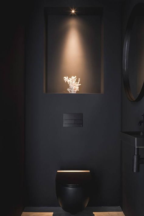 Luxury Small Toilet, Dark Toilet, Wc Black, Black Wc, Klein Toilet, Luxury Toilet, Wc Design, Small Toilet Room, Black Toilet