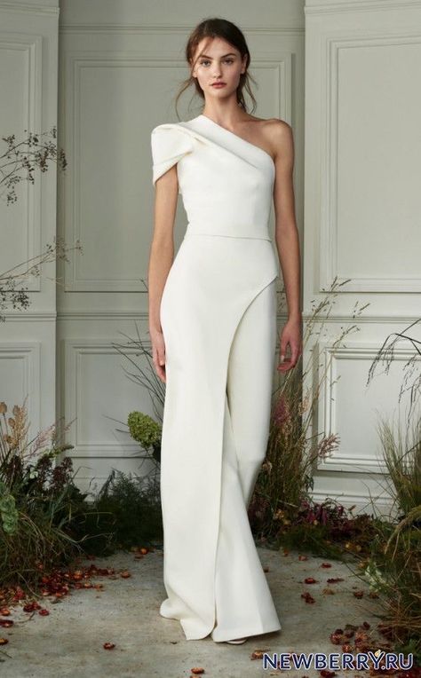 Jumpsuit Elegant Chic Classy Party, Jumpsuit Elegant Chic Classy, One Shoulder Dress Outfit, Jumpsuit Elegant Chic, Graduation Outfits For Women, White Outfits For Women, Classy Party, Modest Dresses Fashion, Wedding Dress With Veil