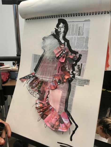 Fashion Sketchbook Inspiration, Fashion Portfolio Layout, Textiles Sketchbook, Fashion Illustration Collage, Gcse Art Sketchbook, Fashion Design Sketchbook, Kunst Inspiration, Fashion Design Portfolio, Seni Cat Air