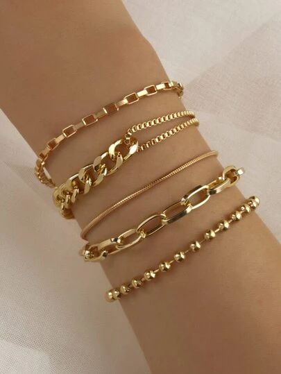 Types Of Bracelets, Hand Chain Jewelry, Inexpensive Jewelry, Hand Chain Bracelet, Tattoo Bracelet, Jewelry Accessories Ideas, Gold Bracelets, Simple Bracelets, Popular Jewelry