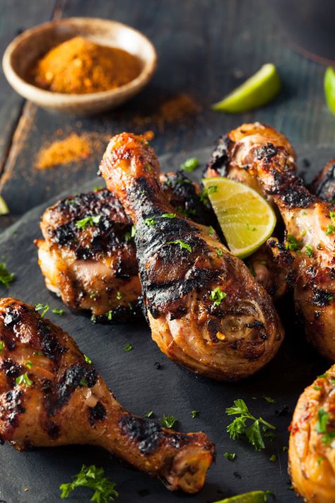 Charred Chicken, Grilled Jerk Chicken, Jerk Recipe, Bbq Seafood, Jamaican Jerk Seasoning, Jamaican Jerk Chicken, Diet Dinner, Chicken Heart, Tapas Recipes