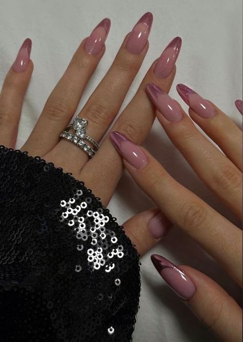 Vampy Nails, Psychology Student, Vibrant Nails, Soft Nails, Clothes And Shoes, Bling Acrylic Nails, Nail Art Ideas, Fire Nails, Classy Nails