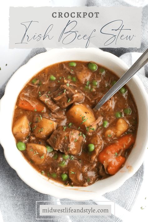 Easy Crockpot Irish Beef Stew - Midwest Life and Style Blog Crockpot Irish Beef Stew, Irish Stew Crockpot, Irish Beef Stew Crockpot, Irish Foods, Irish Beef Stew, Irish Beef, Beef Stew Crockpot, Irish Stew, Slow Cooker Beef Stew