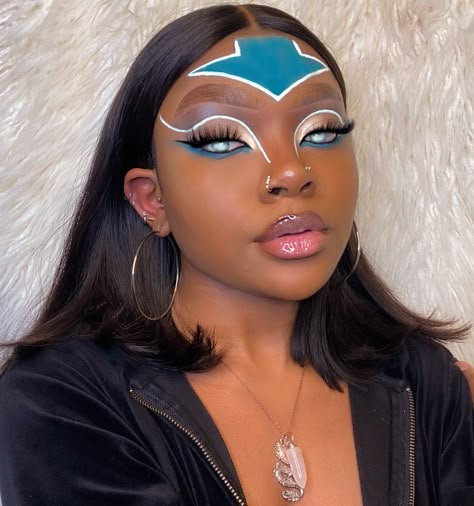 Nahhdee By Nature on Twitter: "The Last Airbender💨🌪 | IG: TheNahhdeeEffect… " Air Nomads, The Last Air Bender, Anime Makeup, Gemini Season, Face Art Makeup, Halloween Makeup Inspiration, Halloween Tattoo, Cool Makeup Looks, Air Bender