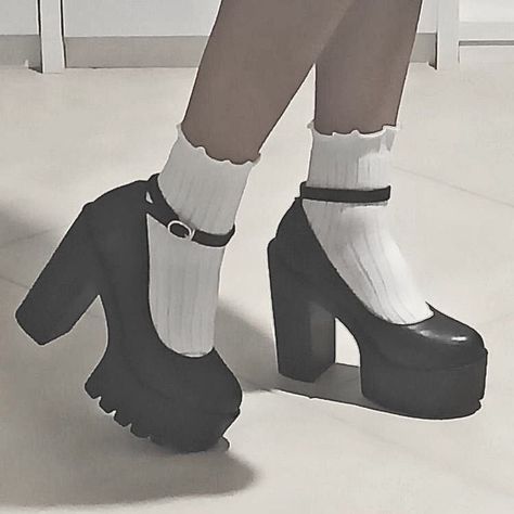 Grunge Shoes, Korean Shoes, Dr Shoes, Cute Shoes Heels, Kawaii Shoes, Stunning Shoes, Fancy Shoes, Socks And Heels, Cute Heels