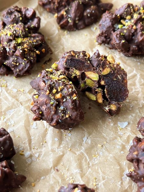 Pistachio Date Clusters - Something Nutritious Dark Chocolate Pistachio, Date Pistachio, Pistachio Date Balls, Nutritious Desserts, Vegetable Pot Pies, Coconut Chocolate Bars, Flakey Salt, Pistachio Recipes, Grain Free Granola