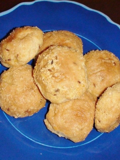 Zeera Biscuits, Bisquick Biscuits, Jain Food, Veg Appetizers, Jain Recipes, Savoury Biscuits, Eggless Baking, Tea Biscuits, Biscuits Recipe