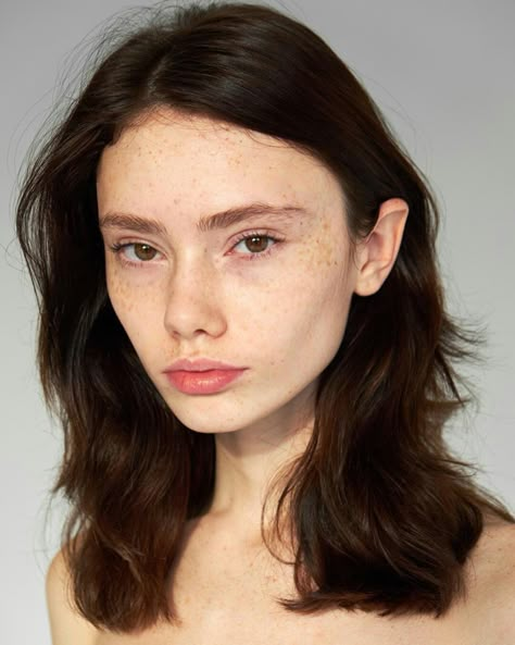 No Make Up Make Up Look, Reference Photos For Artists, Freckles Girl, Diamond Face Shape, Face Drawing Reference, Face Reference, Face Photography, Model Face, Arte Inspo