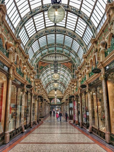 Shopping Arcade, Abandoned Shopping Center, Old Shopping Mall, Abandoned Mall Exterior, Manchester Shopping Centre, Westfield Shopping Centre, Old English Cottage, Victorian Buildings, Shopping Malls