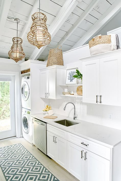 Space-savvy design that rolls the kitchen and laundry room into one! - Decoist White Beach Houses, Small Beach House, White Beach House, Tiny Beach House, Beach Style Kitchen, Small Beach Houses, Beach House Kitchen, Dream Beach House, Beach House Interior Design