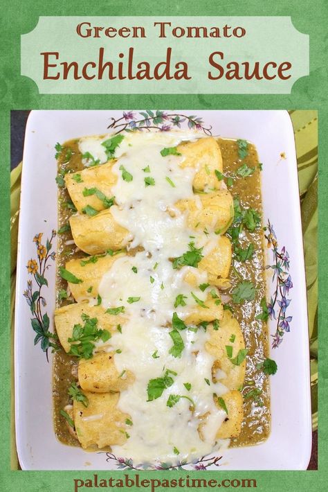 Green Tomato Enchilada Sauce, Verde Enchilada Sauce, Tomato Enchilada Sauce, Canning Green Tomatoes, Green Tomato Salsa, Green Tomato Recipes, Food Preserving, Verde Sauce, Recipes With Enchilada Sauce