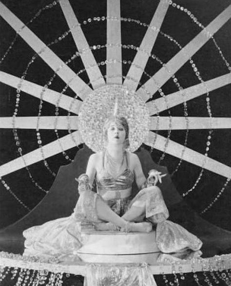 Witchy picture of psychic from Sage and Salt. Mediation. Good vibes only. Bohemian History, Mae Murray, Silent Screen Stars, Art Deco Frame, Monsieur Madame, Silent Movie, Film History, Film Producer, Silent Film