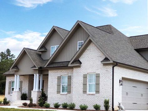 Chesapeake Pearl Grey House White Brick, Cream Brick And Stone Exterior, Chesapeake Pearl Brick With White Mortar, Light Brick Colors For House Exterior, Acme Brick Colors Houses, Light Colored Brick Exterior, Taupe Brick House Exterior, Brick With White Windows, Chesapeake Pearl Brick