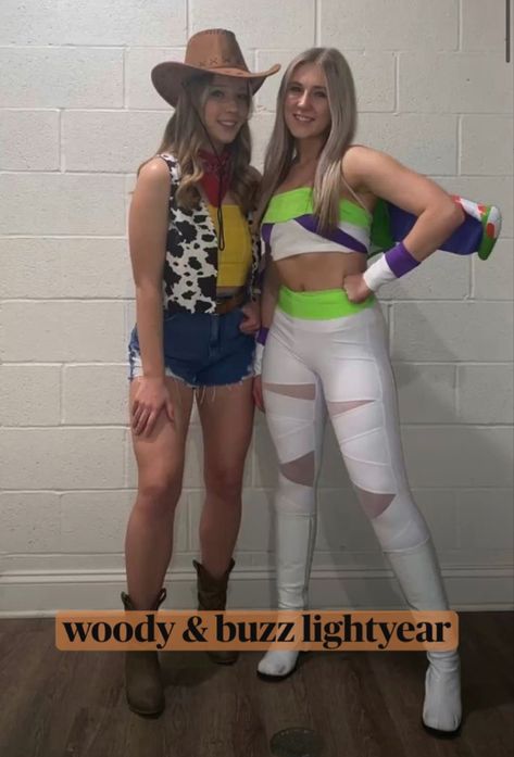 Bestie Costume Ideas, Buzz Costume, Buzz Lightyear And Woody, Woody From Toy Story, Lightyear Costume, Buzz Lightyear Costume, Woody And Buzz, Woody Toy Story, Buzz Lightyear