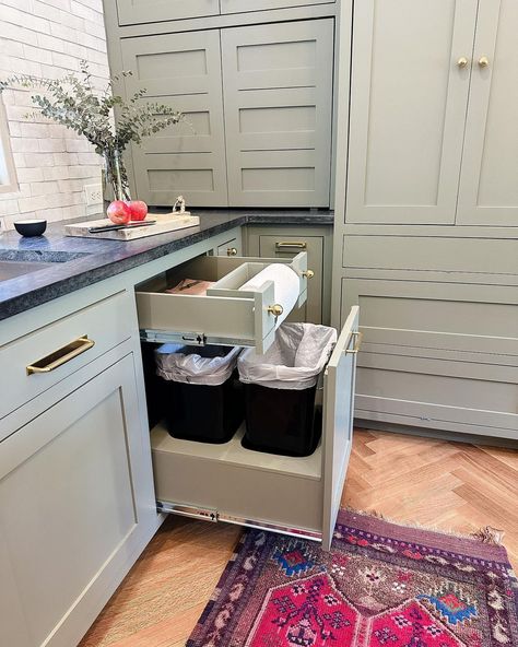 Combined paper towel holder, trash can and drawer for kitchen towels. 😍It was important for us when designing this kitchen to utilize… | Instagram Pull Out Trash With Paper Towel, Trash Drawer Kitchen, Where To Put Paper Towels In Kitchen, Paper Towels In Kitchen, Paper Towel Storage Ideas, Trash Can Drawer, Kitchen Trash Can Ideas, Cabinetry Ideas, Paper Towel Storage