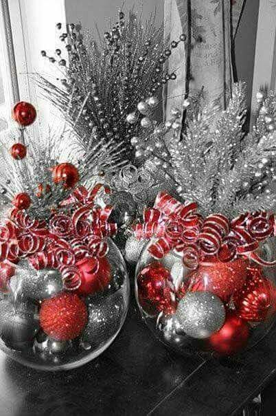 Christmas centerpiece-glass globe filled with ornaments, stems out of top and ribbons. Do with gold instead of silver. Flowerless Wedding, Holiday Party Centerpieces, Christmas Party Centerpieces, Christmas Wedding Centerpieces, Christmas Luncheon, Corporate Christmas Parties, Christmas Party Table, Corporate Holiday Party, Company Christmas Party