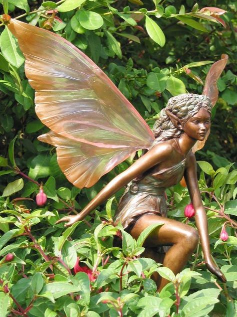 Fairy Statues, Faeries Gardens, Magic Garden, Garden Fairy, Love Fairy, The Secret Garden, Woodland Garden, Enchanted Garden, Fairy Houses