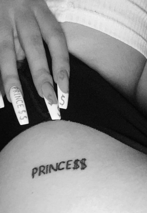 Princess Wrist Tattoo, Princess Hand Tattoo, Princess Word Tattoo, Princess Tattoo Writing, Tattoo Ideas Princess, Mini Tats Small Tattoos, Brat Tattoo, Princess Tattoo Ideas, Hand On Thigh