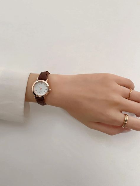 Small Watches Women, Elegant Watches Women, Casual Watches Women, Watches Women Simple, Classy Watch, Simple Watches, Vintage Watches Women, Small Watch, Watches Women Leather