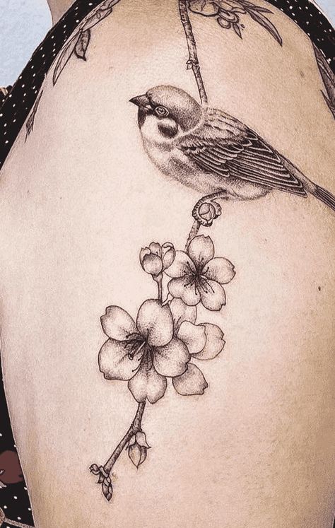 House Sparrow Tattoo Design Images (House Sparrow Ink Design Ideas) Sparrow Shoulder Tattoos For Women, House Sparrow Tattoo, Sparrow Bird Tattoo, Sparrow Tattoo Ideas, Small Sparrow Tattoos, Abba Tattoo, Botanical Sleeve, Feather Tat, Sparrow Tattoo Design