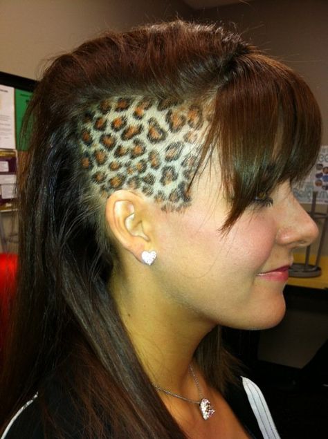 if i ever had the balls to shave part of my head i'd totally do animal print Cheetah Print Hair, Shaved Head Designs, Cheetah Hair, Hair Stenciling, Leopard Print Hair, Leopard Hair, Hair Tattoos, Shaved Head, Artistic Hair