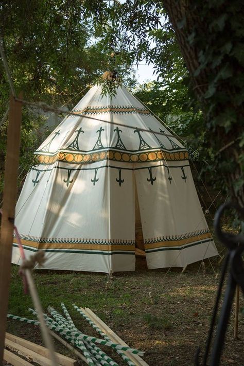 medieval pavilion 5m painted Medieval Tents, Medieval Tent, Medieval Camp, Sca Camping, Camping Inspiration, Tent Decorations, Tent Design, Medieval Life, Living History