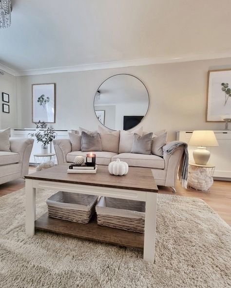 Beige And White Living Room, Beige Sofa Living Room, Cream Sofa Living Room, Greige Living Room, Taupe Living Room, Lounge Room Styling, Bathroom Grey, Living Room Decor Neutral, Living Room Decor Gray