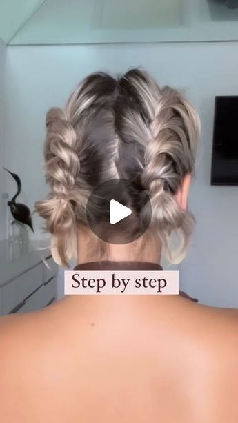 Hairstyles For Medium Length Hair Braided Tutorials, Outside Braid Tutorial, Short Hair With Two Braids, Easy Braids For Short Hair Step By Step, Top Hair Braid, Braided Hair Medium Length, Easy Braids Short Hair, Short Hair Server Hairstyles, Cute Short Hair Braids