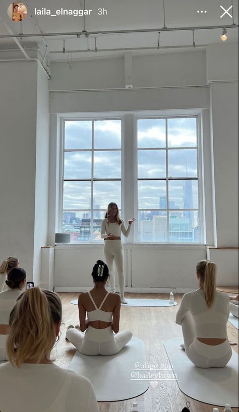 Exercise Class Aesthetic, Yoga Teaching Aesthetic, Teaching Yoga Aesthetic, Fitness Instructor Aesthetic, Pilates Instructor Aesthetic, Yoga Instructor Aesthetic, Pilates Teaching, Barre Aesthetic, Yoga Teacher Aesthetic