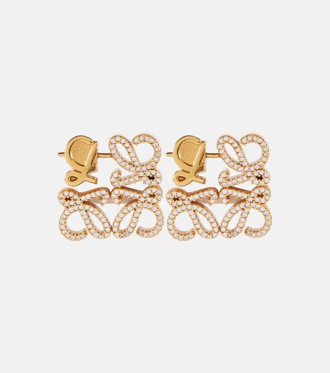 Discover great products at the best prices at Dealmoon. Loewe Anagram crystal-embellished earrings. Price:$990.00 at Mytheresa Woven Leather Tote, Loewe Anagram, Basket Tote, Small Tote Bag, Woven Tote Bag, Woven Raffia, Earrings In Gold, Basket Bag, Mini Shoulder Bag