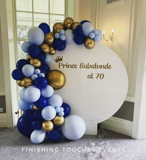 Navy And Gold Balloon Garland, Blue And Gold Balloons Decoration, Blue Garland Balloons, Blue And Gold Birthday Decor, Blue And Gold Birthday Theme, Birthday Decorations Blue And Gold, Blue Balloon Decorations, Blue And Gold Birthday Decorations, Blue Gold Balloon Garland