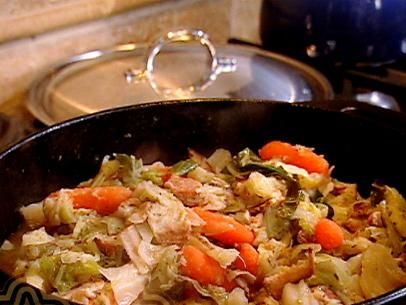 Braised Cabbage and Carrots Cabbage And Carrots, Braised Cabbage, Carrots Recipe, Dumping Ground, Cabbage And Bacon, People Food, Carrot Recipes, Cooked Veggies, Cabbage Recipes