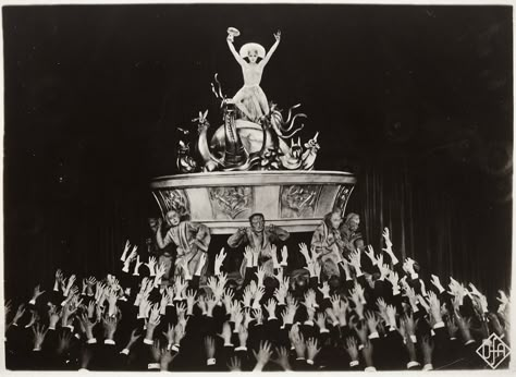 Metropolis 1927, Milwaukee Art, Milwaukee Art Museum, Fritz Lang, German Expressionism, Gelatin Silver Print, Silent Movie, Paris Photos, Silent Film