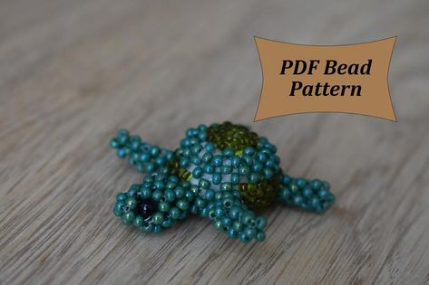 Bead Creatures, Beaded Bear, Easy Beading Tutorials, Beads Animals, Beaded Animals Tutorial, Beaded Turtle, 3d Beads, Easy Beading, Right Angle Weave