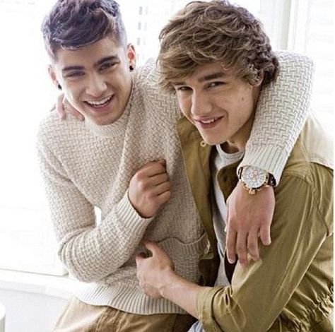 Zayn Malik and Liam Payne Ziam Mayne, One Direction Photos, Liam James, One Direction Pictures, I Love One Direction, 1 Direction, Zayn Malik, Liam Payne, Om Nom